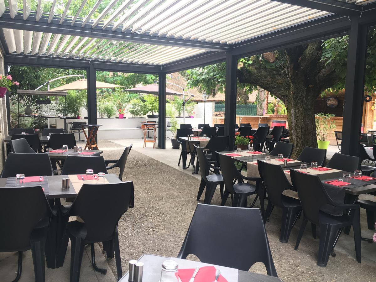 乐瑞迪斯维普斯酒店 Les Avenières 外观 照片